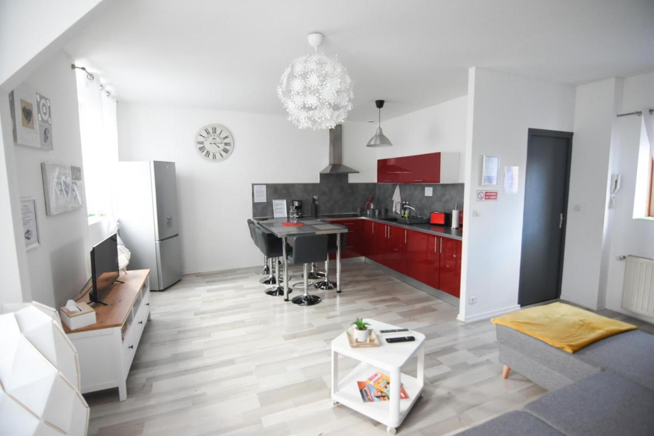 Appartement "Le Terminus " Gare-Cosy-Wifi 6 Personnes Сен-Кантен Екстериор снимка