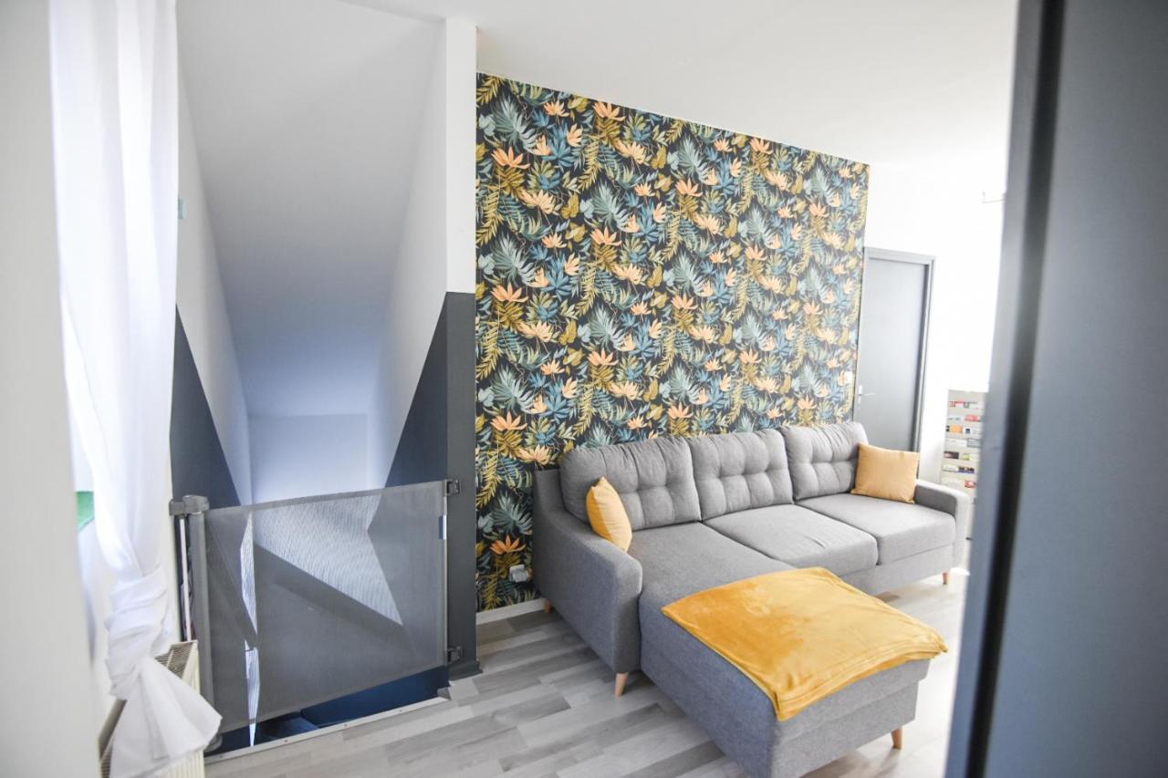Appartement "Le Terminus " Gare-Cosy-Wifi 6 Personnes Сен-Кантен Екстериор снимка